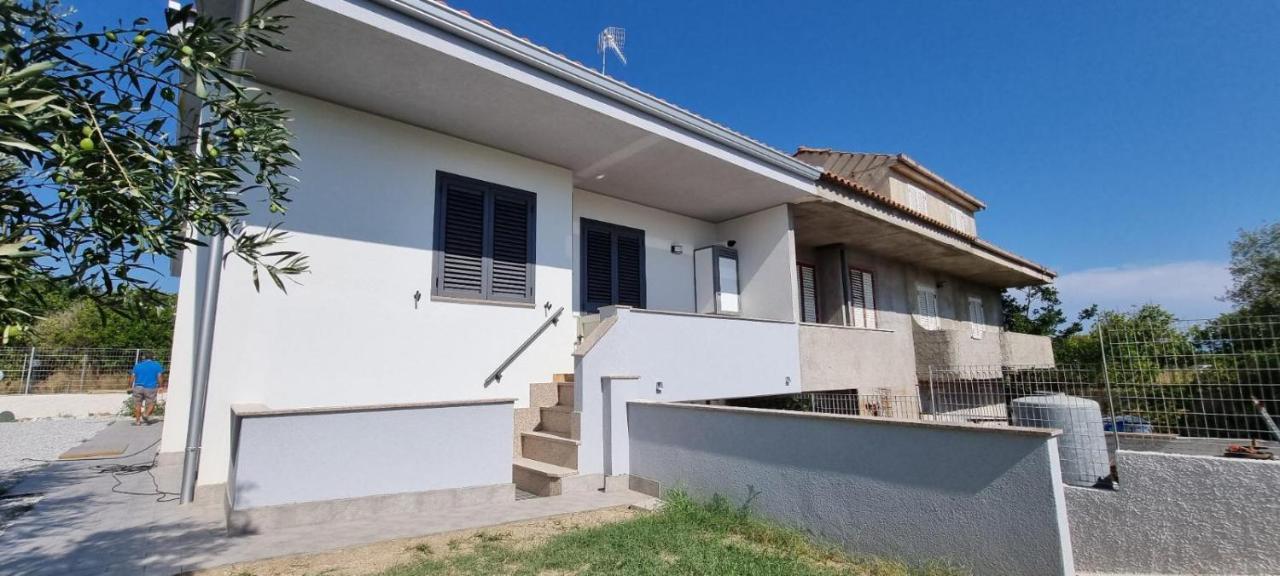 Villa Da Vincenzo à Marina di Davoli Extérieur photo